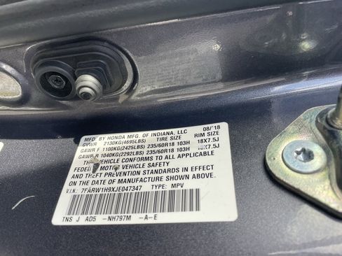 Used 2018 Honda CR-V Touring image 9