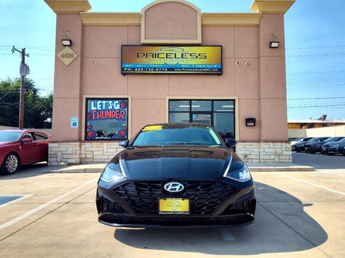 Used 2021 Hyundai Sonata SEL w/ Cargo Package image 2