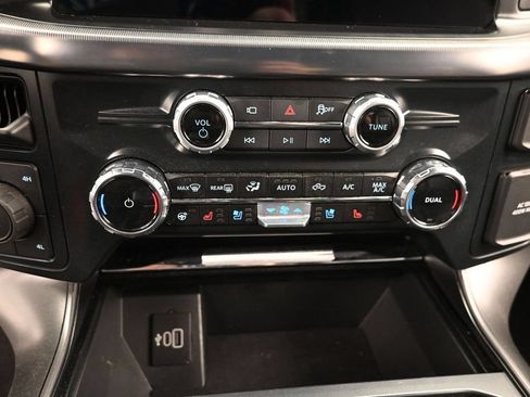 Used 2025 Ford F150 Lariat w/ Equipment Group 501A Mid AWD/4WD image 20