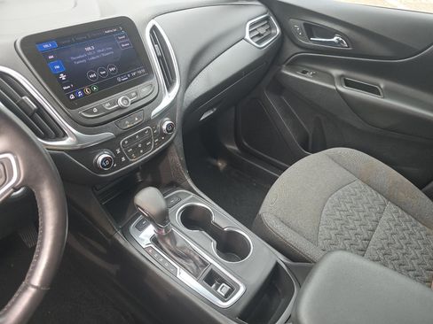 Used 2022 Chevrolet Equinox LT AWD/4WD image 30