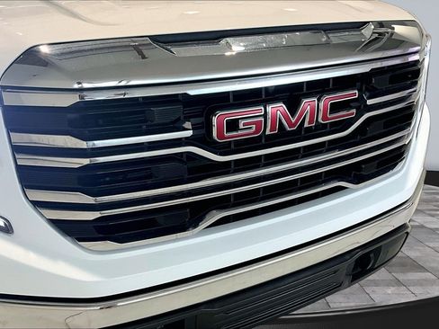 Used 2026 GMC Sierra 1500 SLT AWD/4WD image 34