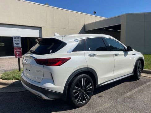 Used 2021 INFINITI QX50 Luxe w/ Appearance Package AWD/4WD image 8