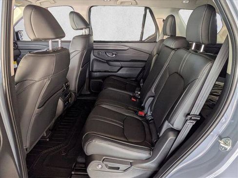 New 2026 Honda Pilot Touring image 16