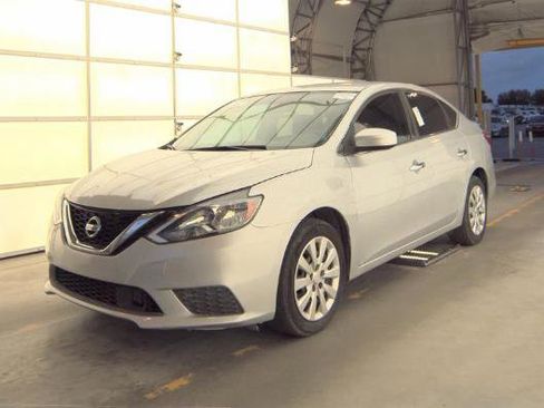 Used 2019 Nissan Sentra S image 1