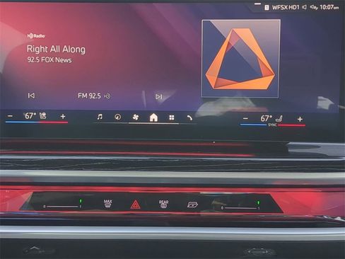 Certified 2024 BMW 740i image 19