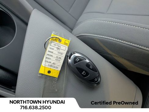 Certified 2025 Hyundai Elantra Sport image 19