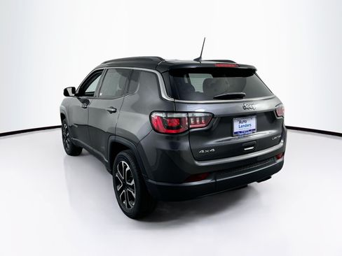 Used 2022 Jeep Compass Limited AWD/4WD image 7