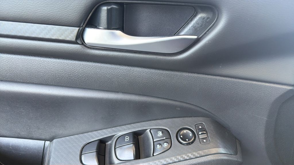 Certified 2024 Nissan Altima 2.5 SV FWD image 19