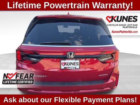 Used 2025 Honda Odyssey Sport-L image 4