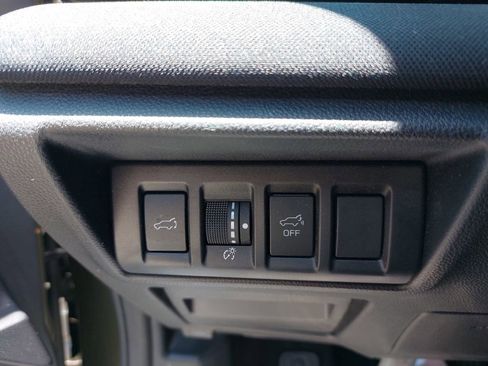 Used 2021 Subaru Outback Premium AWD/4WD image 23