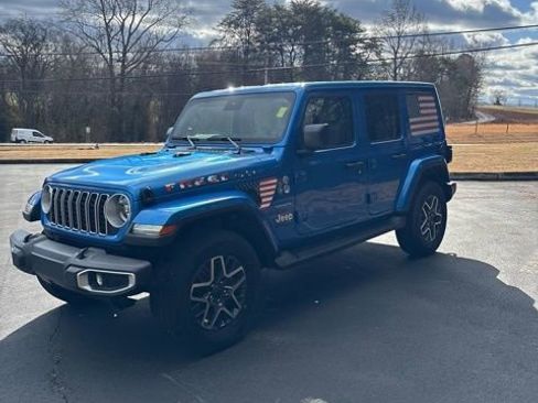 Used 2024 Jeep Wrangler Sahara w/ Safety Group image 5