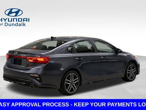 Used 2019 Kia Forte S image 2