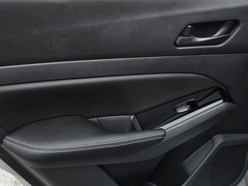 Certified 2023 Nissan Altima 2.5 SV w/ SV Premium Package image 10