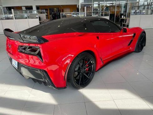Used 2017 Chevrolet Corvette Grand Sport image 10