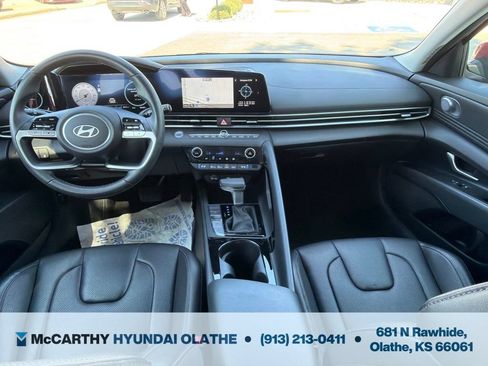 Certified 2024 Hyundai Elantra Limited FWD image 3