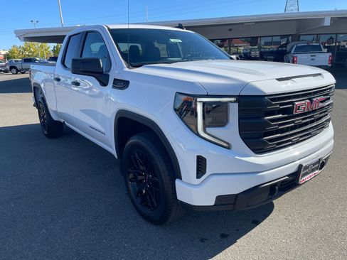 New 2026 GMC Sierra 1500 Pro w/ Graphite Edition image 3