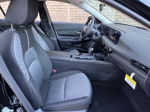 New 2026 Nissan Sentra SV w/ Floor Mat Package FWD image 11