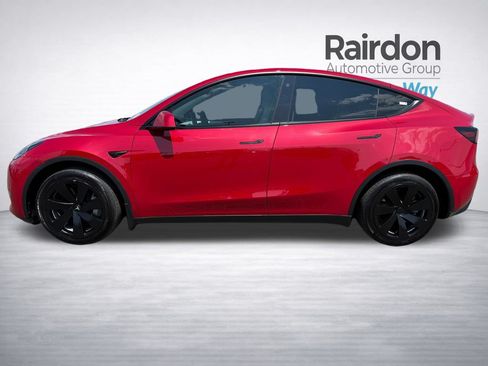 Used 2023 Tesla Model Y Long Range AWD/4WD image 4