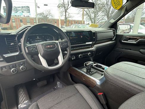 Certified 2023 GMC Sierra 1500 Elevation AWD/4WD image 17
