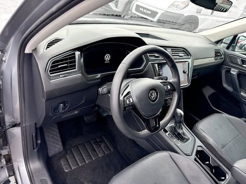 Used 2021 Volkswagen Tiguan SEL image 10