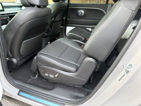 New 2026 Hyundai Ioniq 9 Calligraphy image 21