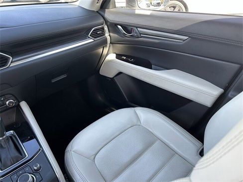 Used 2022 MAZDA CX-5 AWD 2.5 S w/ Premium Package image 5