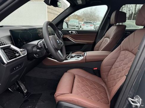 New 2026 BMW X5 xDrive40i w/ M Sport Package image 18