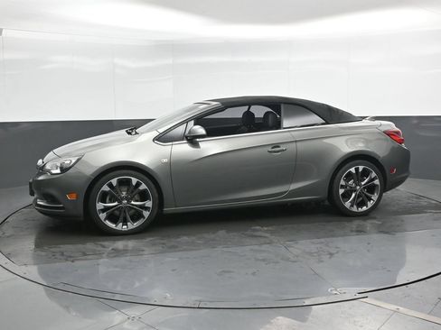 Used 2017 Buick Cascada Premium FWD image 8
