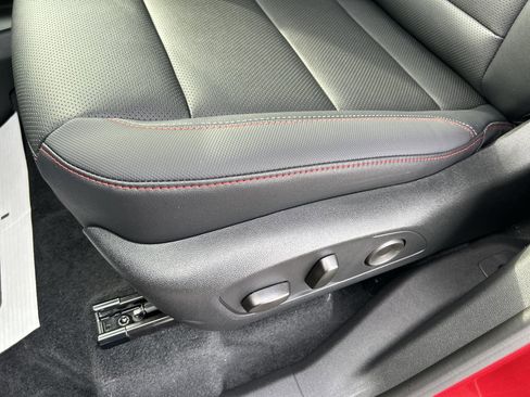 New 2026 Chevrolet Traverse Z71 image 24