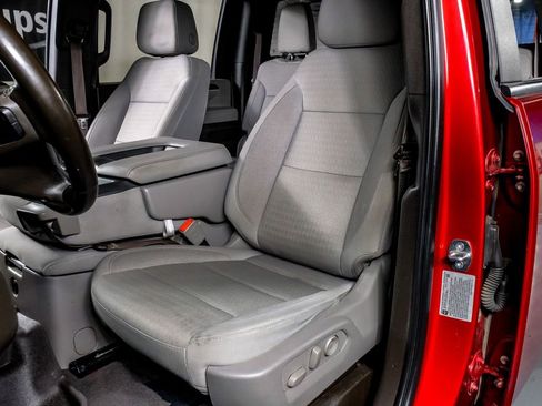 Used 2024 Chevrolet Silverado 3500 LT w/ Convenience Package image 28