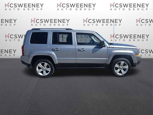 Used 2016 Jeep Patriot Latitude image 6