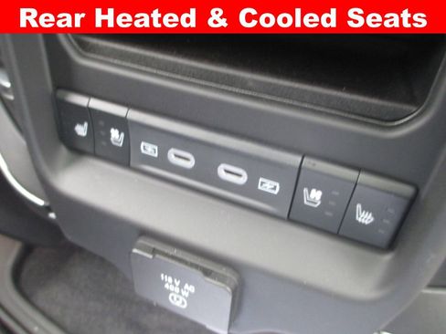 Used 2026 RAM 1500 Limited AWD/4WD image 30