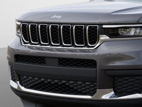 New 2026 Jeep Grand Cherokee L Laredo image 9