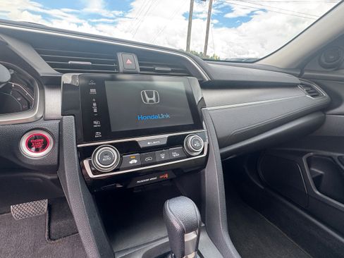Used 2017 Honda Civic EX image 12