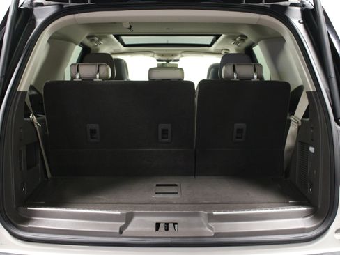 Used 2024 Lincoln Navigator Reserve AWD/4WD image 15