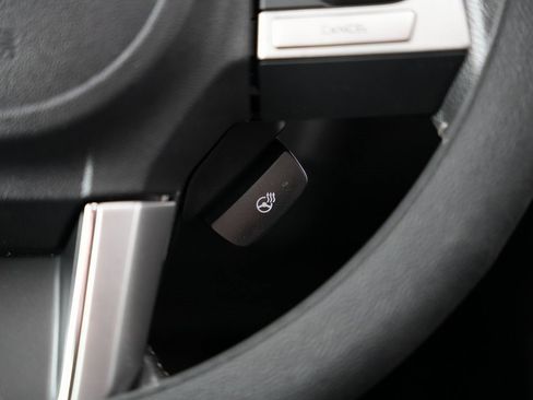 Used 2017 Subaru Forester 2.5i Touring w/ Protection Package #2 image 15