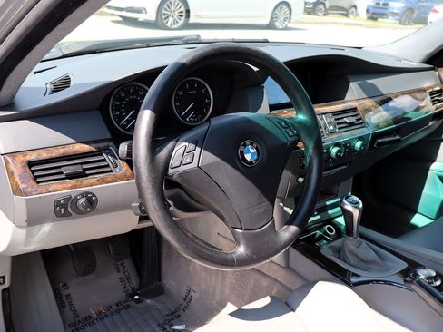 Used 2004 BMW 530i Sedan RWD image 16