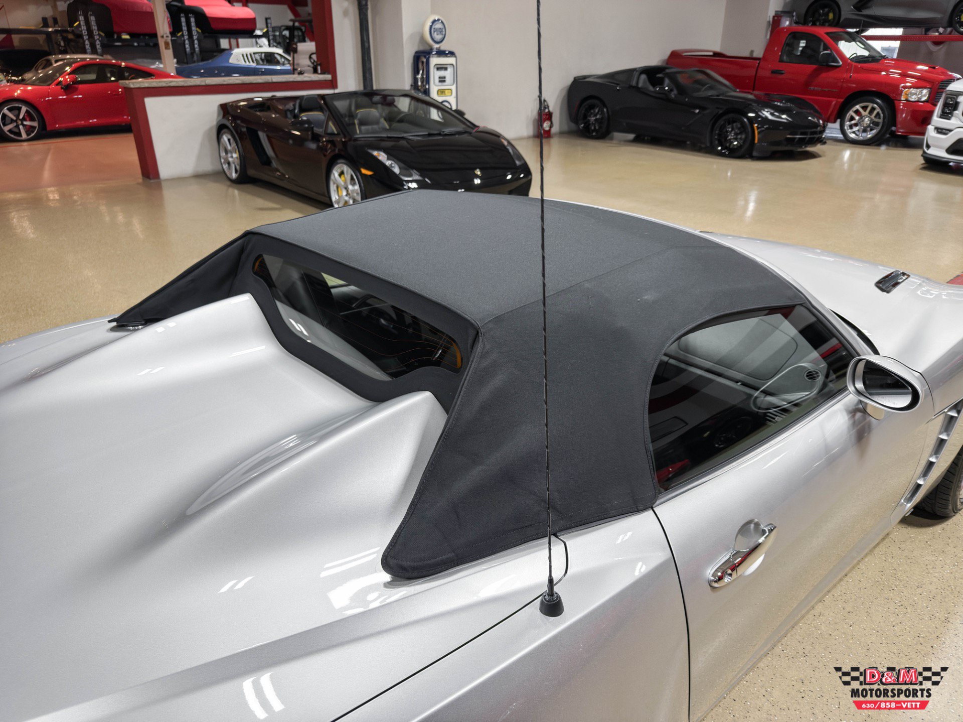 Used 2007 Saturn Sky Red Line RWD image 47