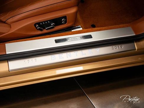 Used 2020 Bentley Continental GT AWD/4WD image 30