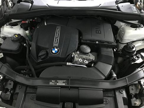 Used 2015 BMW X1 xDrive35i AWD/4WD image 32