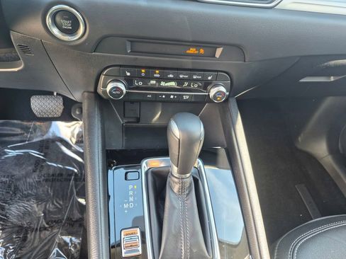 Used 2025 MAZDA CX-5 AWD 2.5 S w/ Preferred Package image 18