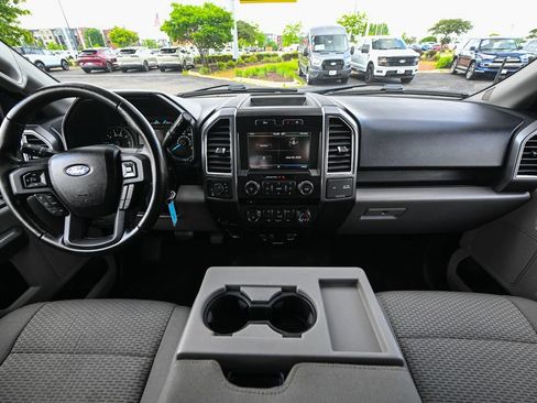 Used 2015 Ford F150 XLT w/ Equipment Group 302A Luxury AWD/4WD image 32