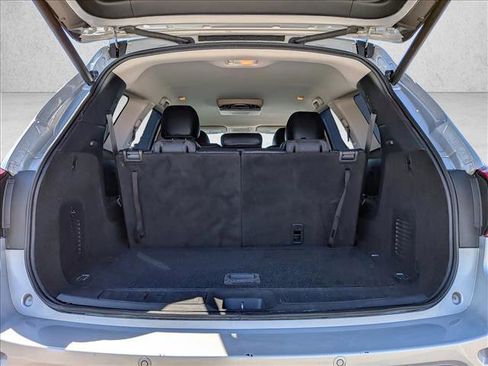 Used 2019 Nissan Pathfinder SL image 7