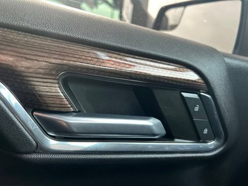 Used 2023 Chevrolet Silverado 1500 RST RWD image 18