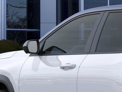 New 2026 Chevrolet Equinox LT w/ Safety and Technology Package AWD/4WD image 14