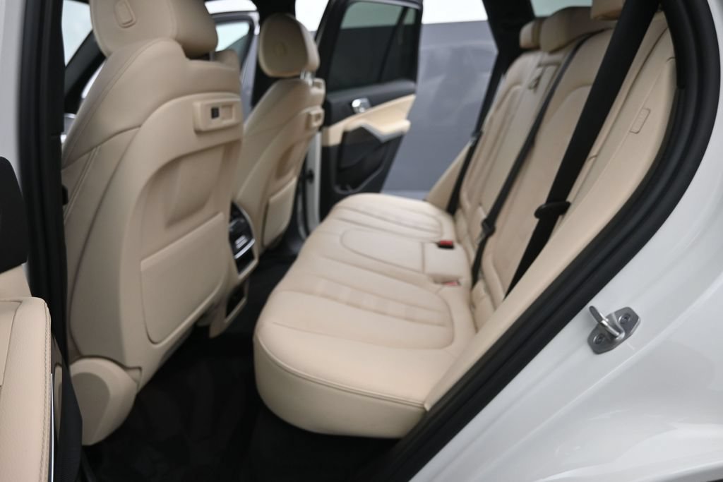 Used 2022 BMW X5 sDrive40i w/ Premium Package RWD image 29