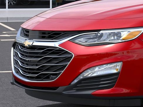 New 2024 Chevrolet Malibu LT image 13