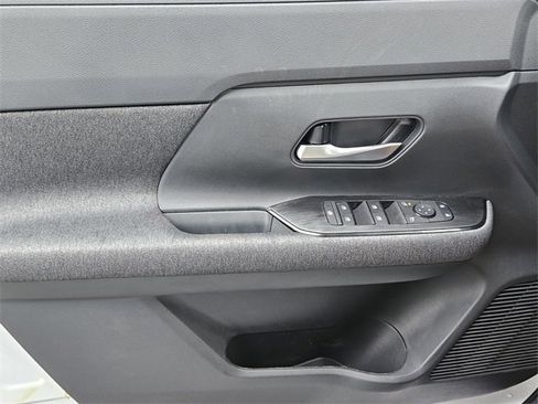 New 2026 Nissan Kicks SV image 27