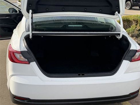 Certified 2025 Toyota Camry LE image 22