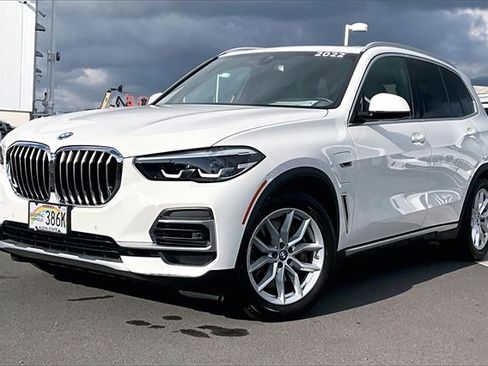 Used 2022 BMW X5 xDrive45e image 1